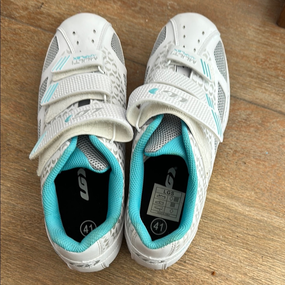 White and Blue Cycling Shoes, for Spin Bikes, size 9-10